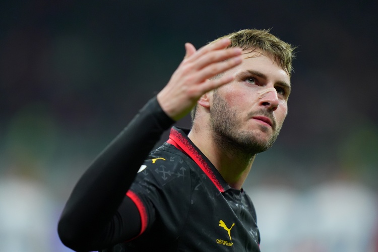 父亲谈希门尼斯状态：他的脚踝问题一直反反复复 这不太正常