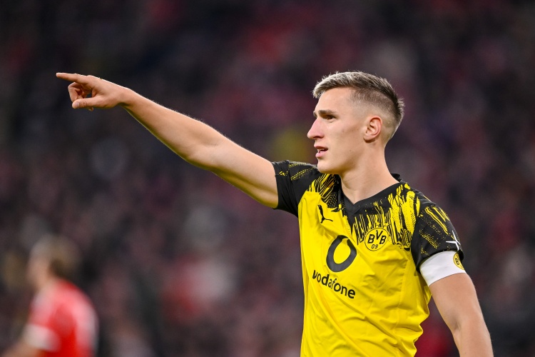 图片报:施洛特贝克续约将涨薪和当队长,多特认为拜仁对其没需求