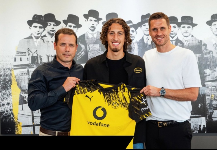 体图:今夏罗马的报价高出三成,但F-席尔瓦为安定最终选择多特