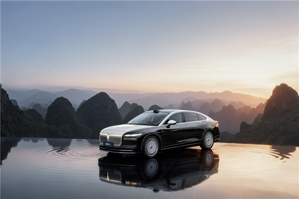 和华为合作后交付9连涨!岚图汽车10月交付17218辆创新高