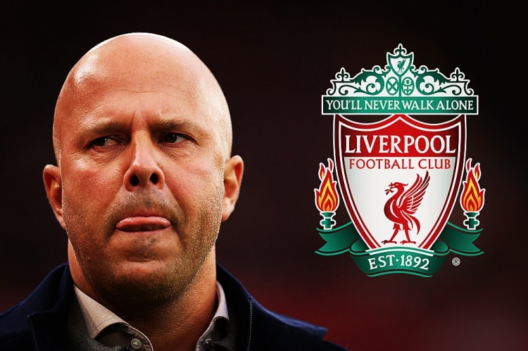 同行的作业可不好抄,斯洛特的利物浦需要攻克两大难题