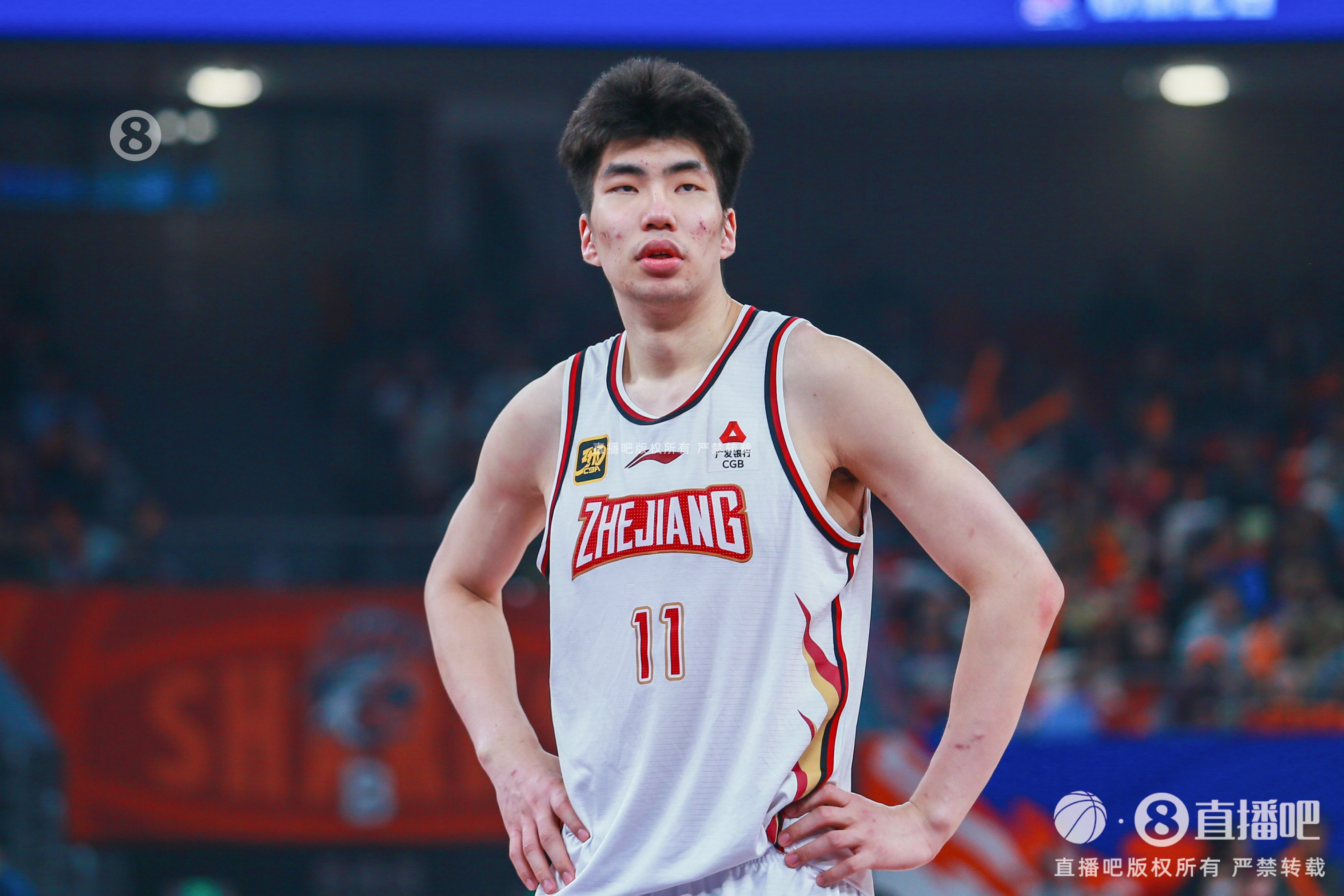 目前在西乙打球 媒体人：余嘉豪将暂时离队 回国参加全运会