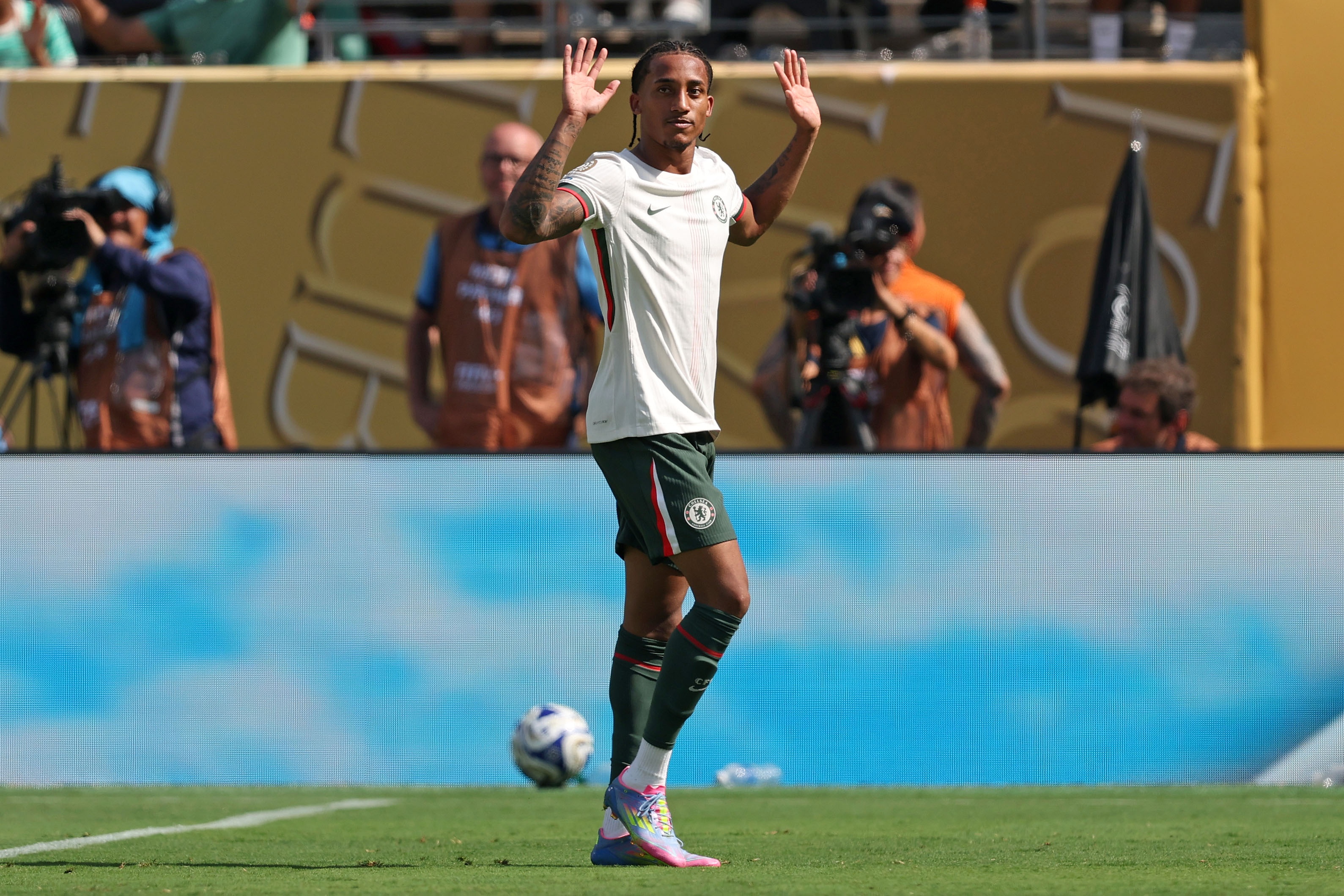 斯图里奇：战热刺蓝军展现出了巨大潜力，进球会给佩德罗更多信心