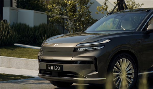 新造车10月放榜:李斌练就“蔚四万”