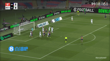 立功心切！费尔明接角球远射打飞，几分钟后再次远射变线偏出