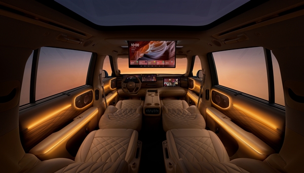 今晚预售！上汽智己旗舰LS9内饰官图发布：依旧新势力三件套