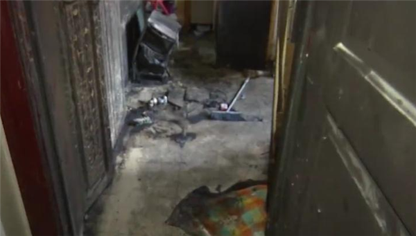 小伙花2345元改装电瓶车:结果家被烧光!3个致命错误