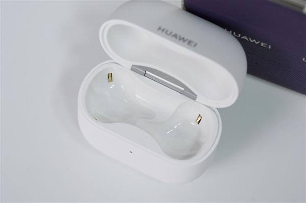 更小更轻无感佩戴！华为FreeClip 2耳夹耳机图赏