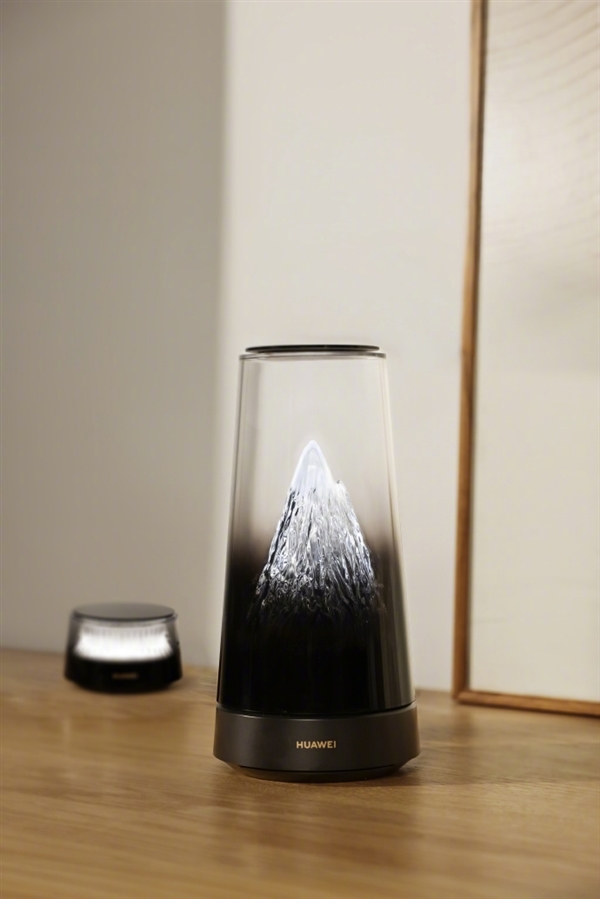 艺术路由日照金山来了!华为路由X3 Pro开启预售:1299元起