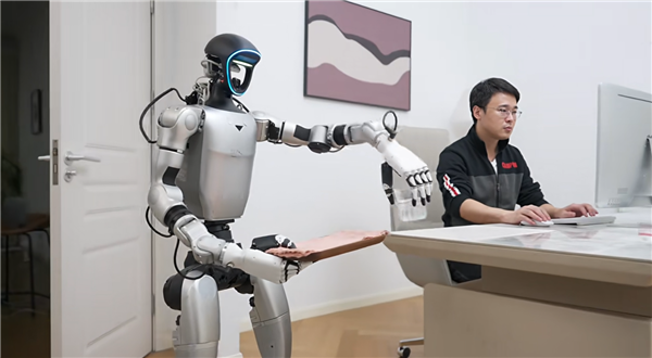 分身术成现实!宇树科技发布全身遥操作平台:同步人类动作、会洗碗做家务