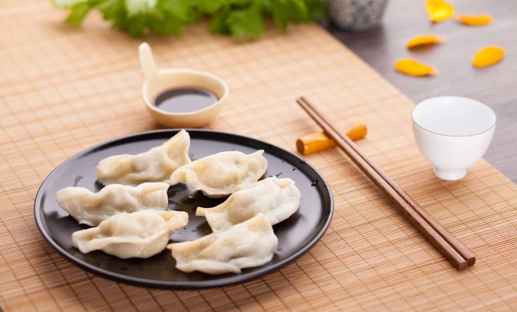 立冬要吃饺子吗？立冬这天吃饺子寓意不冻耳朵、平安过冬