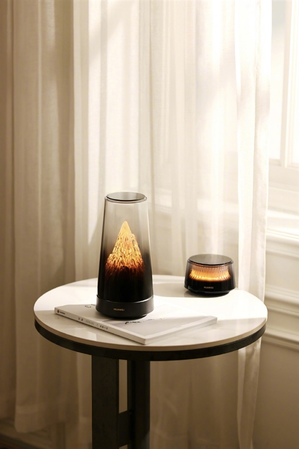 李小龙晒华为路由X3 Pro日照金山开箱：PLC是没网线的大户型最佳选择