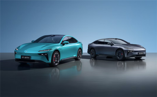 激光雷达辅助驾驶终身免费 东风奕派eπ007+上市：13.99万起