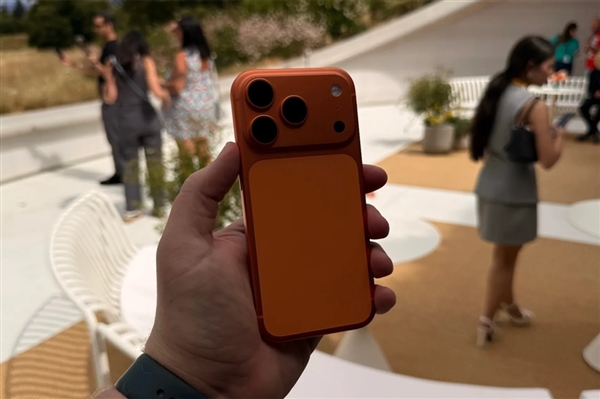 iPhone 18系列前瞻：10项升级 最强苹果机皇