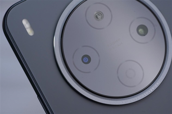 2亿像素旗舰主摄!vivo Y500 Pro图赏