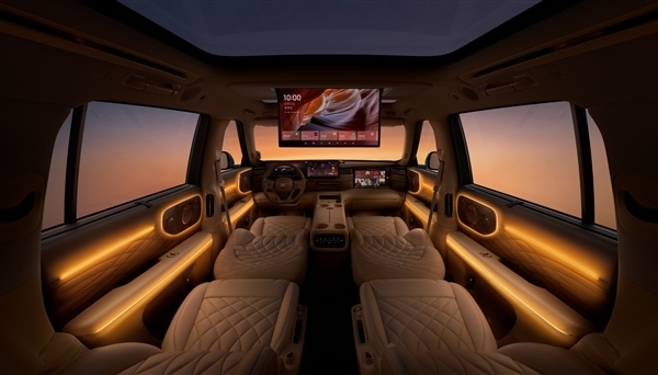 车内自带地暖行业首创!上汽智己旗舰LS9上市:32.28万起