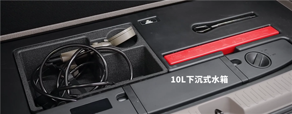 32.28万买智己LS9 除了洗澡还能干啥