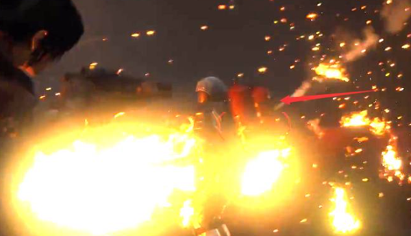 古墓丽影崛起火焰喷射兵怎么打图三