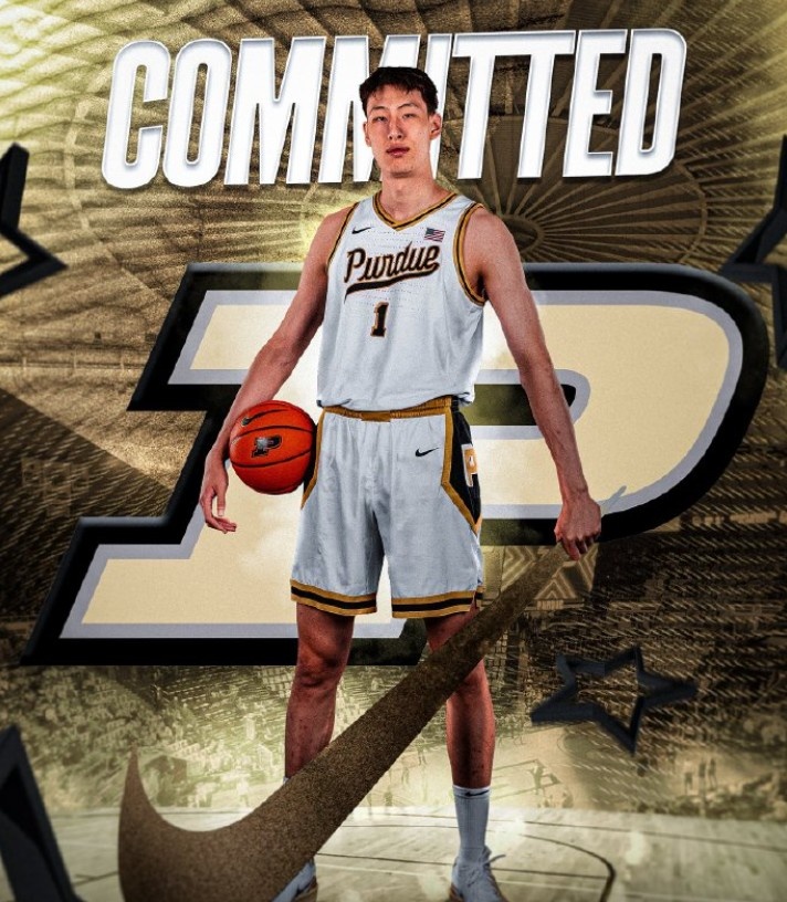 媒体人：普渡大学素以培养长人中锋闻名 希望能激发郇斯楠的潜能