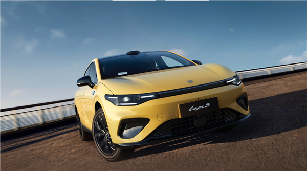 零跑汽车:2026年冲击100万辆销量!