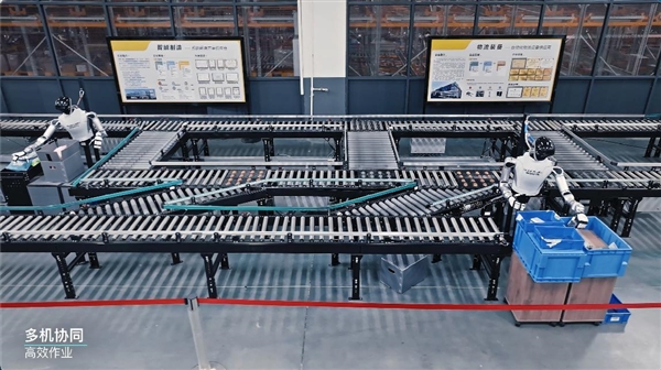 星动纪元发布具身智能物流仓储解决方案！全球首次端到端VLA在物流仓储真实应用！