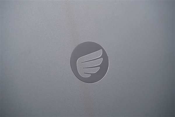 首发仅2899元 奥睿科Obook超能笔记本图赏