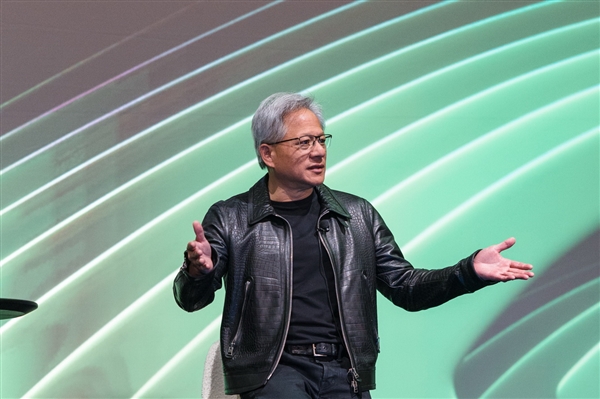 NVIDIA面临无解困境 黄仁勋内部会坦言:太难了