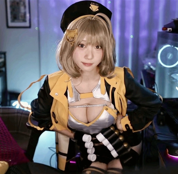 日本美女伊织萌Cos《妮姬》图赏：纯欲天花板