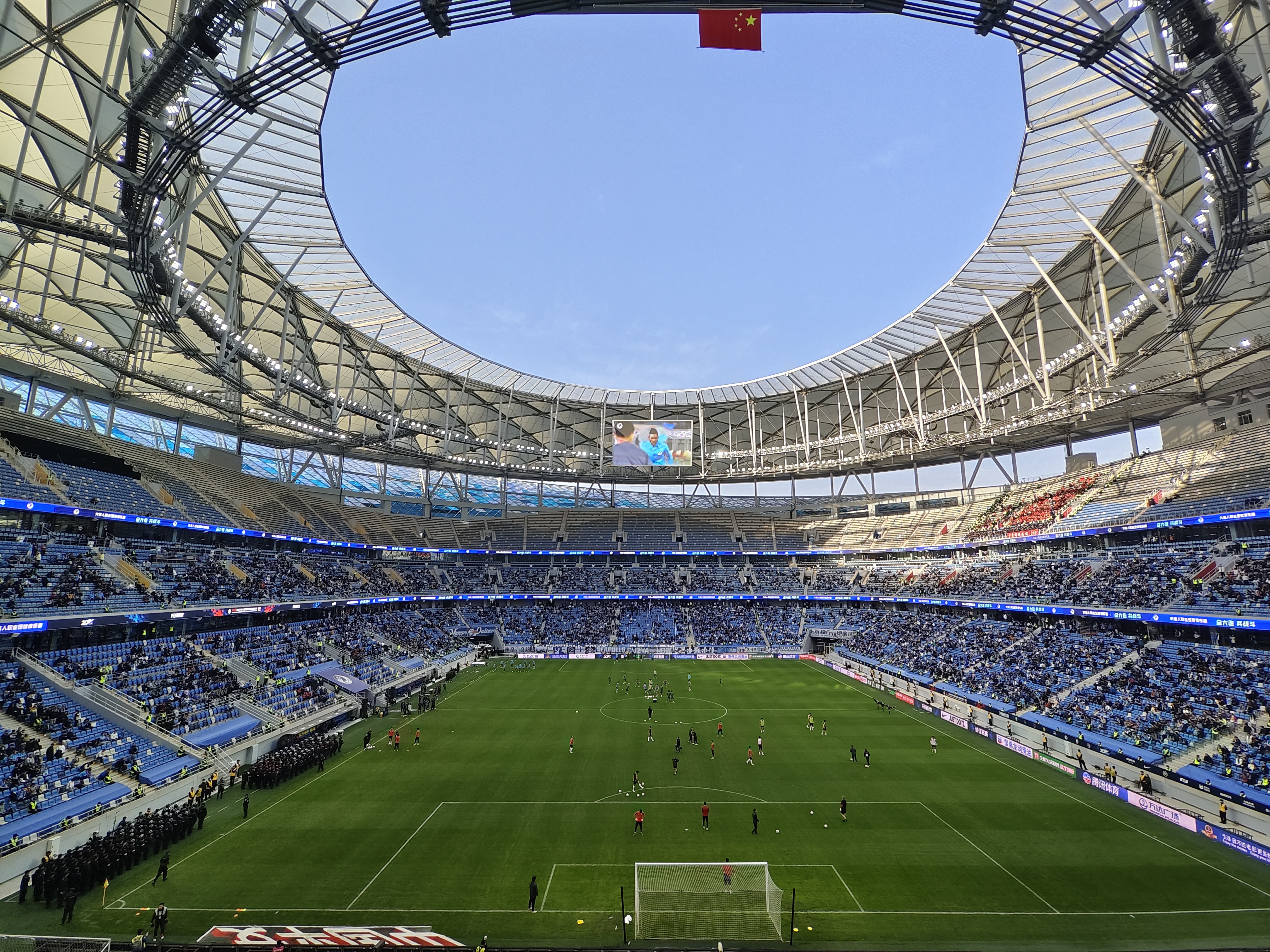 英博官方：为最大限度满足观赛需求，部分三层看台将开启二轮售票