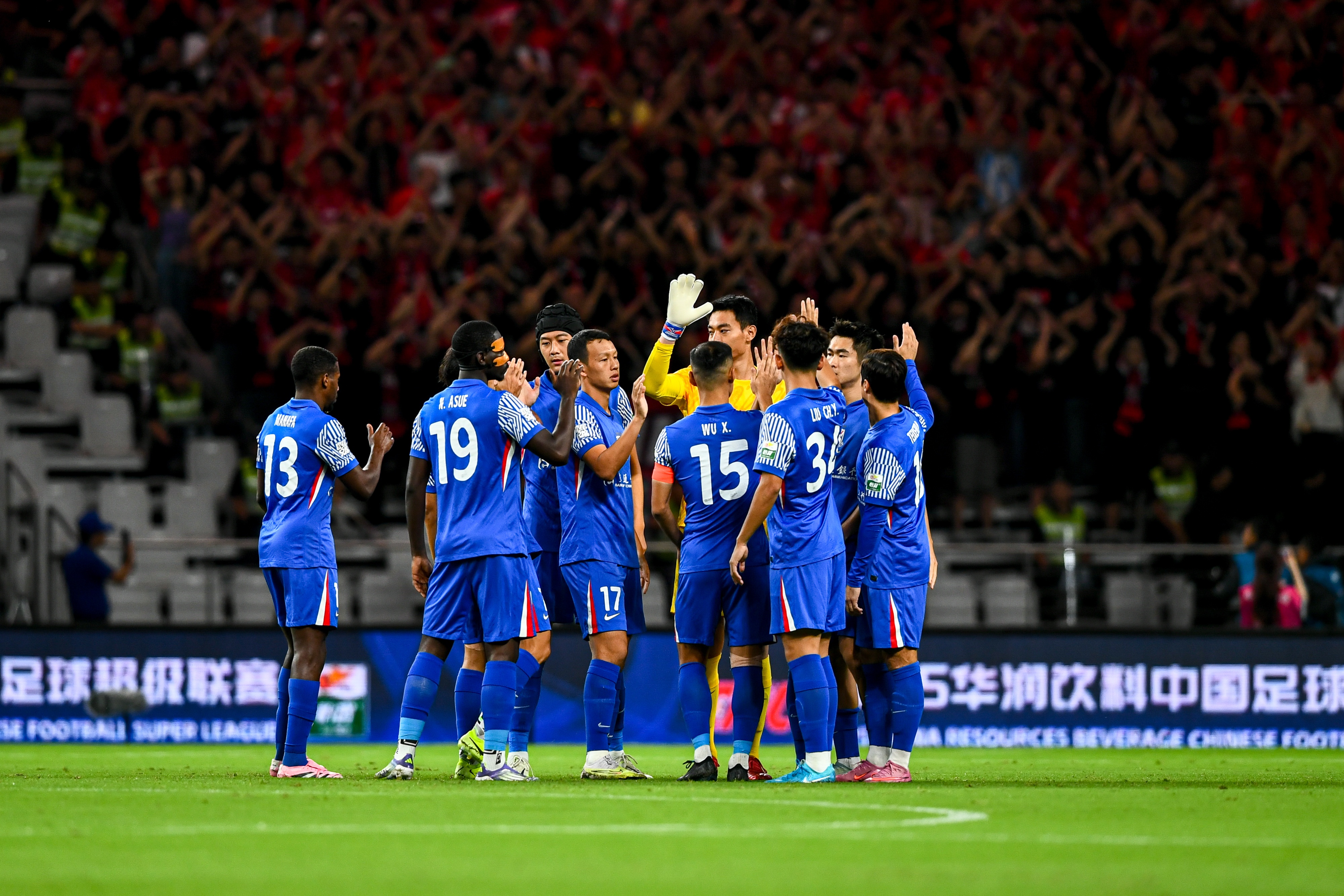 打几分？申花赛季成绩：超级杯夺冠 中超亚军 足协杯止步1/4决赛