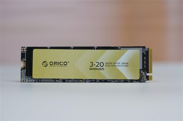 致敬苹果Mac Pro刨丝器！奥睿科Omini Pro迷你机图赏