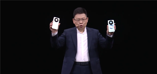 首发鸿蒙6、第二代红枫!华为Mate 80/Pro/Pro Max发布:4699元起