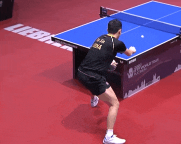 为什么乒乓球员老是摸球台：原来有如此玄机