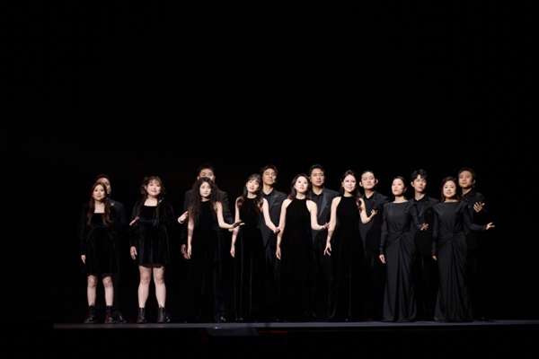 华为Mate 80发布会后 王赫野开场曲《篇章》太燃 音源查询量暴涨