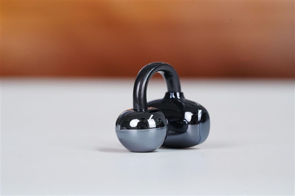 超长续航44小时!荣耀亲选LCHSE耳夹式耳环2 Pro图赏