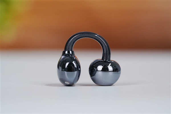 超长续航44小时!荣耀亲选LCHSE耳夹式耳环2 Pro图赏