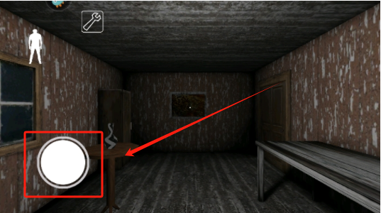 奶奶别追我游戏主场景