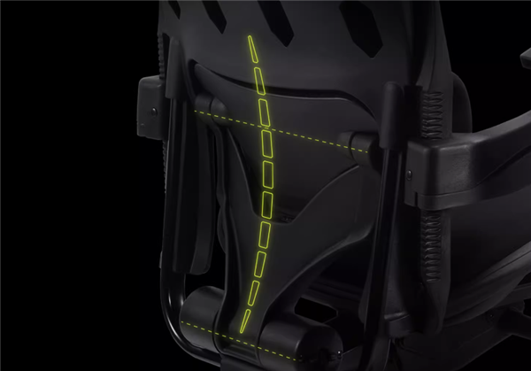 微星MAG A10电竞椅首发2499元:人体工学设计 4D可调节扶手