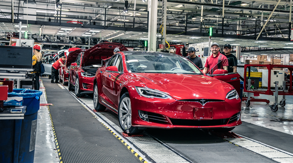 法拉第未来高管评特斯拉 员工会自发性996