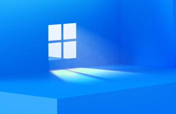 Win11更新后深色模式下会闪烁白屏 堪比闪光弹