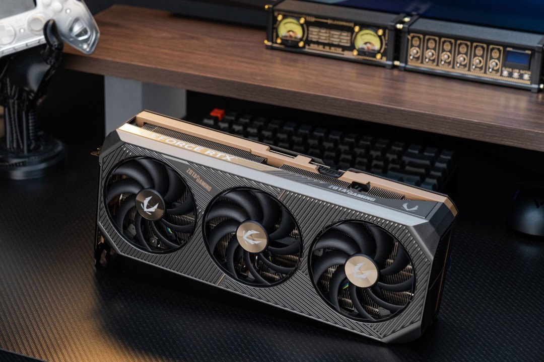 谁能封神？2025 年度游戏&显卡回顾