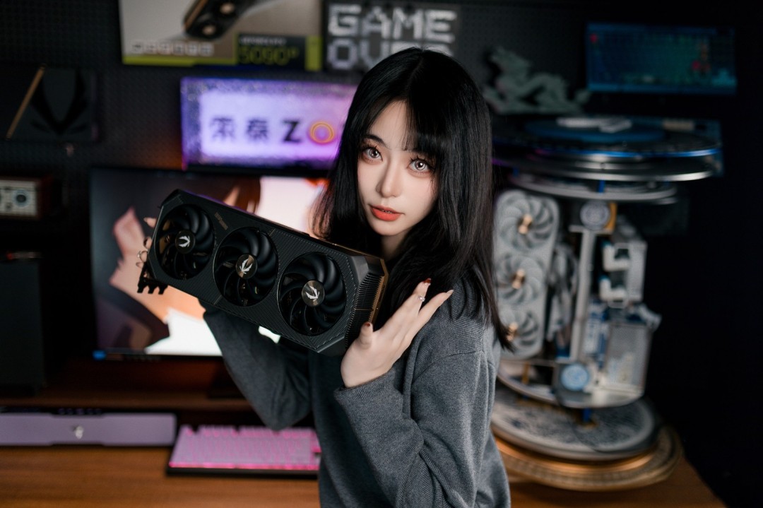 谁能封神？2025 年度游戏&显卡回顾