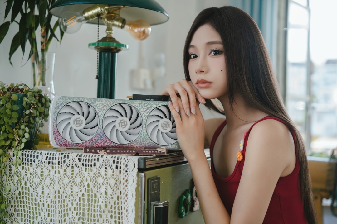 谁能封神？2025 年度游戏&显卡回顾