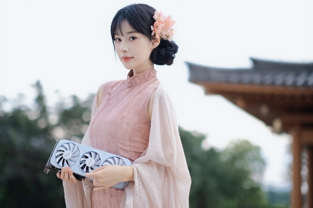 谁能封神？2025 年度游戏&显卡回顾