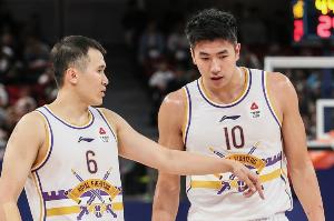 北控男篮新赛季目标：站稳八强 向更高名次冲击