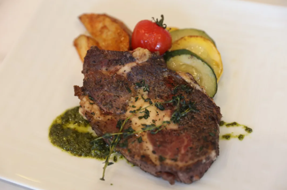 2万公里全球最长航线启航 飞26小时吃啥 飞机餐公布