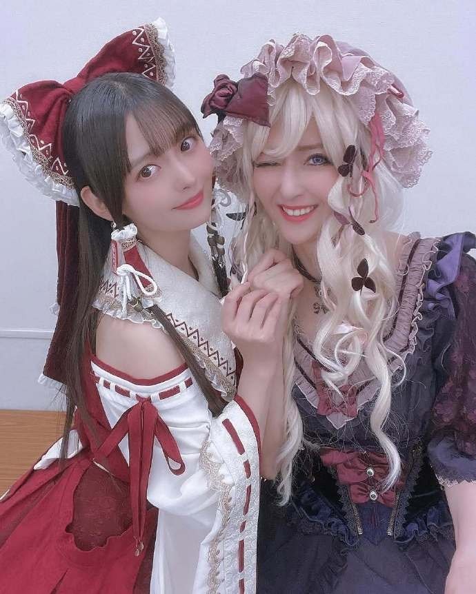 可爱政委！ 日本声优上坂堇cos博丽灵梦