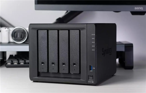 华丽变身AI NAS!Intel重新定义:这才是NAS的未来