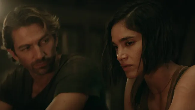 何意味？扎克·施奈德将拍摄“性感女同”动作电影