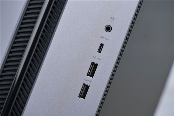 设计师、玩家一台就够了!联想GeekPro设计师台式机图赏